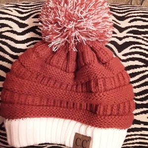 Pom-pom Beanie